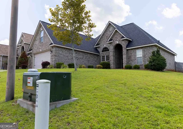 Photo 3 of Single family home for sale at 106 Fortune Way, Bonaire, GA 31005 | MLS# 10828970 | Listing updated on 2026-09-06