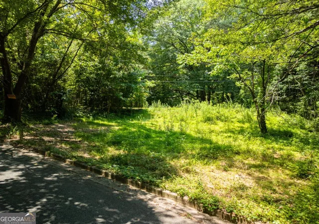 Photo 3 of Land for sale at 1095 Northwest Dr, Atlanta, GA 30318 | MLS# 10623291 | Listing updated on 2025-10-25