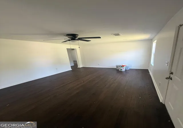3rd image of 1967 Bader Ave Sw, Atlanta, GA 30310 | MLS# 10775100