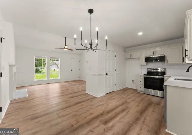 Photo 3 of Sale Pending at 683 Ash Wood Ln, Cleveland, GA 30528 | MLS# 10827987 | Listing updated on 2026-09-21