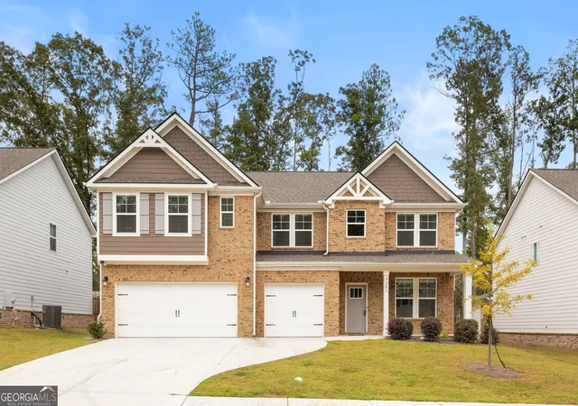 Photo 1 of Single family home for sale at 3251 Thicket Ln, Atlanta, GA 30349 | MLS# 10823519 | Listing updated on 2026-10-27