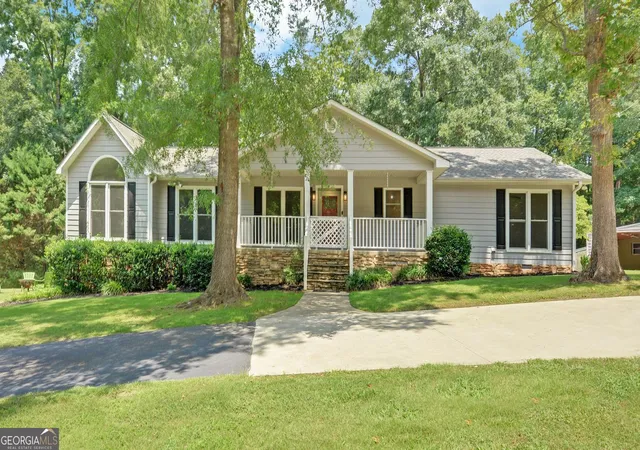 1st image of 567 Cedar Pond Rd, Hartwell, GA 30643 | MLS# 10815342