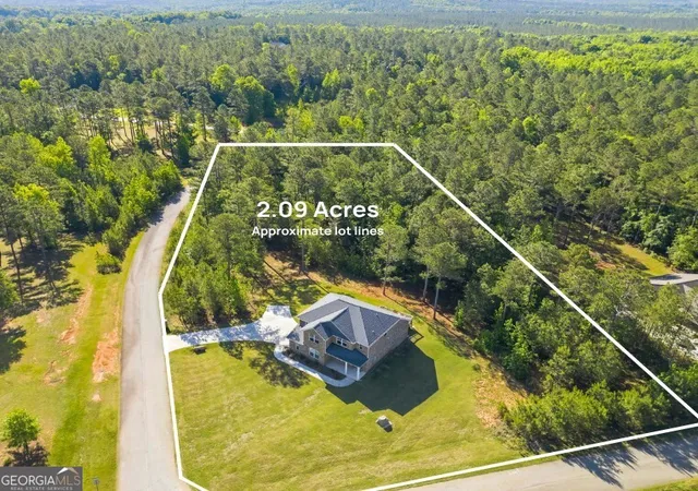 Homes for sale in Haddock, GA | 2910 Red Fox Dr, Haddock, GA 31033 | MLS# 10759352