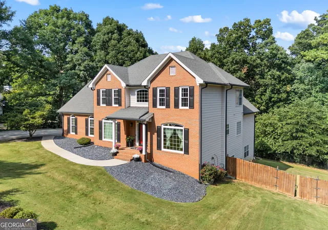 2nd image of 1620 Woodridge Bnd, Mcdonough, GA 30252 | MLS# 10811803