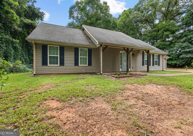 3rd image of 1141 Old 41 Hwy, Milner, GA 30257 | MLS# 10810312