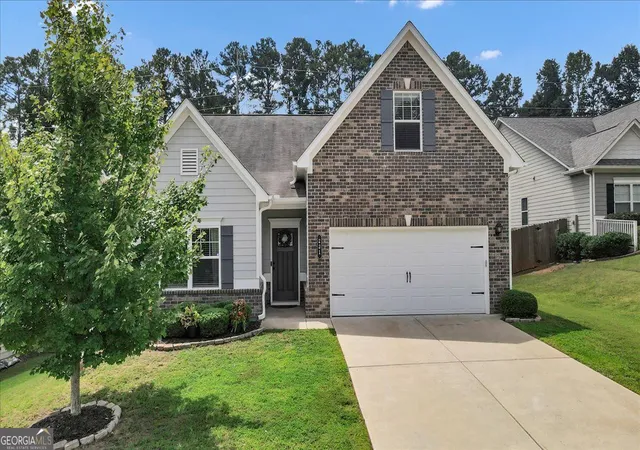 Photo 1 of Single family home for sale at 221 Woodford Dr, Canton, GA 30115 | MLS# 10829690 | Listing updated on 2026-09-15