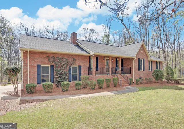 1st image of 197 Woodland Wy, Dewy Rose, GA 30634 | MLS# 10722438