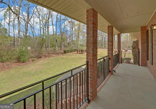 Photo 3 of Single family home for sale at 197 Woodland Way, Dewy Rose, GA 30634 | MLS# 10722438 | Listing updated on 2026-07-25