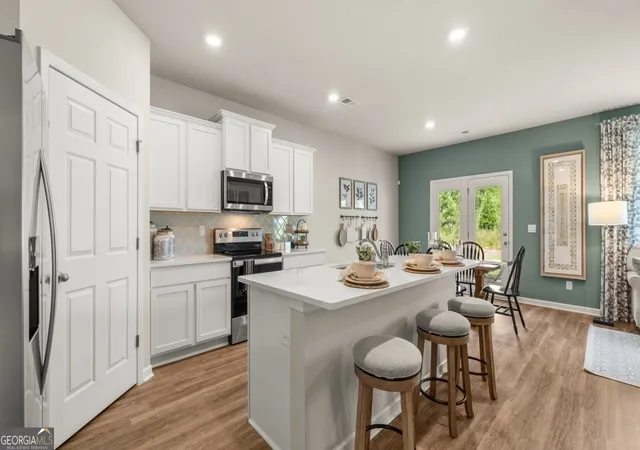Photo 3 of Single family home for sale at 631 Great Salt Ln, Hoschton, GA 30548 | MLS# 10807883 | Listing updated on 2026-09-11