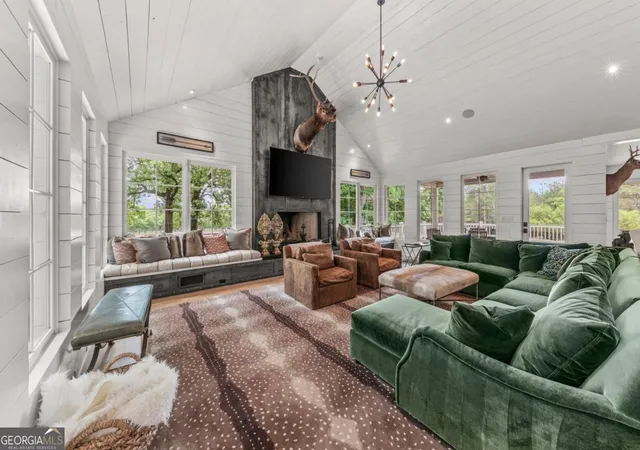 Photo 4 of Sale Pending at 3701 Little River Rd, Madison, GA 30650 | MLS# 10792613 | Listing updated on 2026-09-15