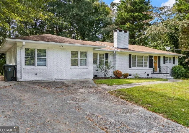 Photo 3 of Single family home for sale at 110 Valley Rd, Toccoa, GA 30577 | MLS# 10645364 | Listing updated on 2026-03-24