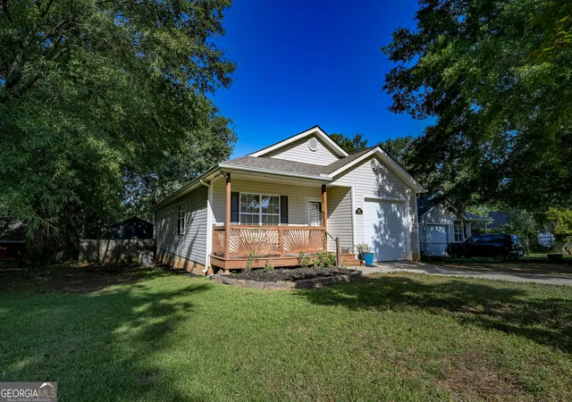 Single family home for sale at 1167 Bell Cir, Madison, GA 30650 | MLS# 10852985