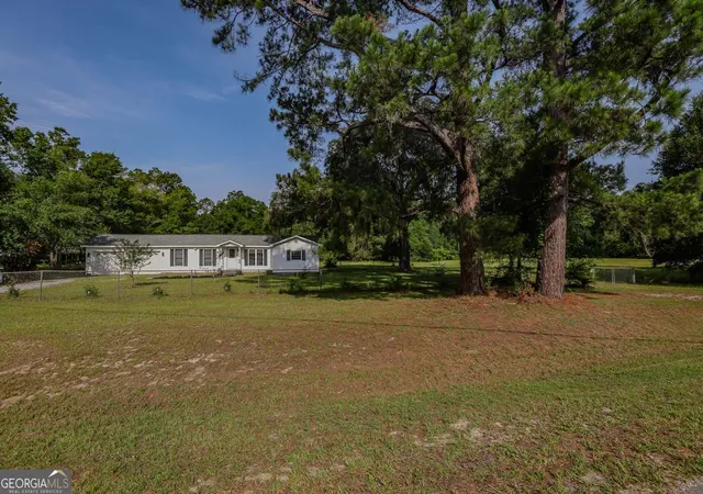 Photo 3 of Sale Pending at 1492 Sand Hl Rd, Guyton, GA 31312 | MLS# 10786620 | Listing updated on 2026-09-17