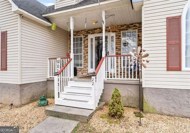 Photo 2 of Single family home for sale at 22 Valley Creek Dr Sw, Cartersville, GA 30120 | MLS# 10832052 | Listing updated on 2026-09-12