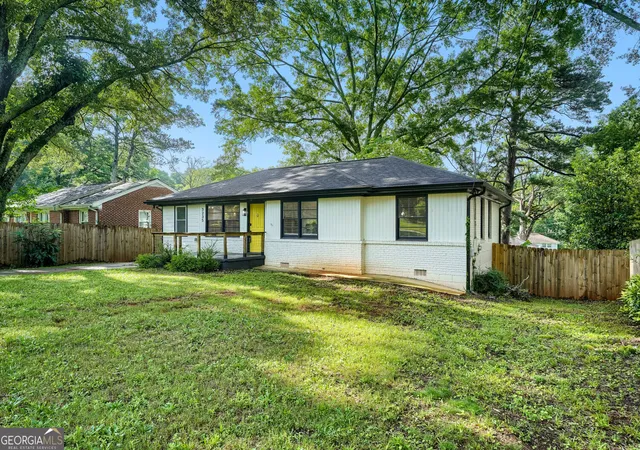 Photo 2 of Single family home for sale at 3235 Beech Dr, Decatur, GA 30032 | MLS# 10788457 | Listing updated on 2026-08-27