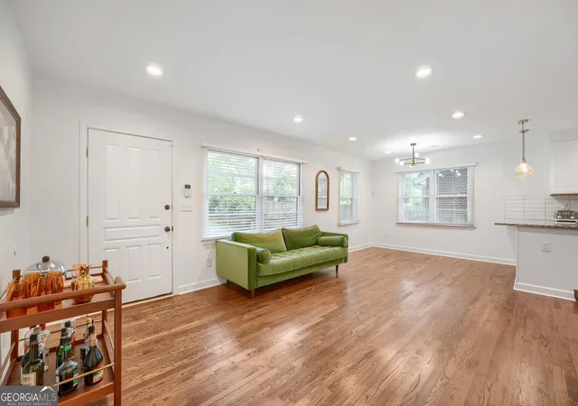 Photo 3 of Single family home for sale at 3235 Beech Dr, Decatur, GA 30032 | MLS# 10788457 | Listing updated on 2026-08-27