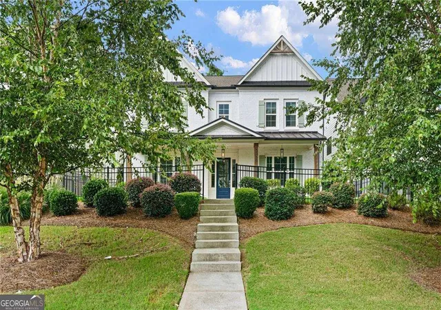 2nd image of 3368 Old Concord Rd Se, Smyrna, GA 30082 | MLS# 10819855