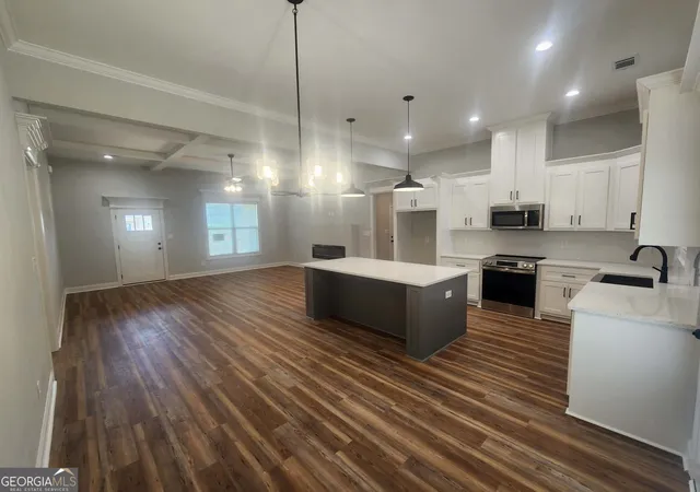 Photo 2 of Sale Pending at 303 Firelight Dr, Byron, GA 31008 | MLS# 10809977 | Listing updated on 2026-08-24