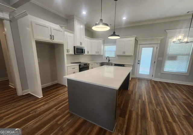 Photo 2 of Sale Pending at 303 Firelight Dr, Byron, GA 31008 | MLS# 10809977 | Listing updated on 2026-08-24