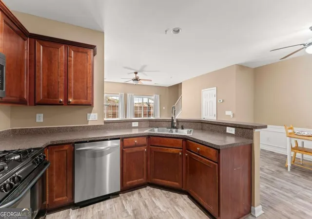 Photo 4 of Townhouse for sale at 268 Kigian Trl, Woodstock, GA 30188 | MLS# 10824756 | Listing updated on 2026-10-03