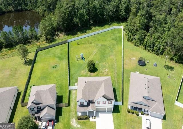 2nd image of 118 Walnut Wy, Kingsland, GA 31548 | MLS# 10795541