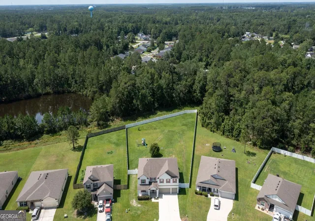 Photo 3 of Single family home for sale at 118 Walnut Way, Kingsland, GA 31548 | MLS# 10795541 | Listing updated on 2026-09-24