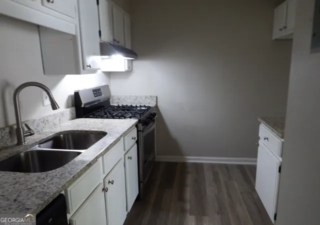 Photo 3 of Townhouse for sale at 885 Brandy Oaks Ln, Stone Mountain, GA 30088 | MLS# 10804689 | Listing updated on 2026-08-20