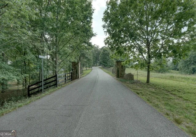 50th image of 38 Edgewater Ln #10, Blairsville, GA 30512 | MLS# 10769943