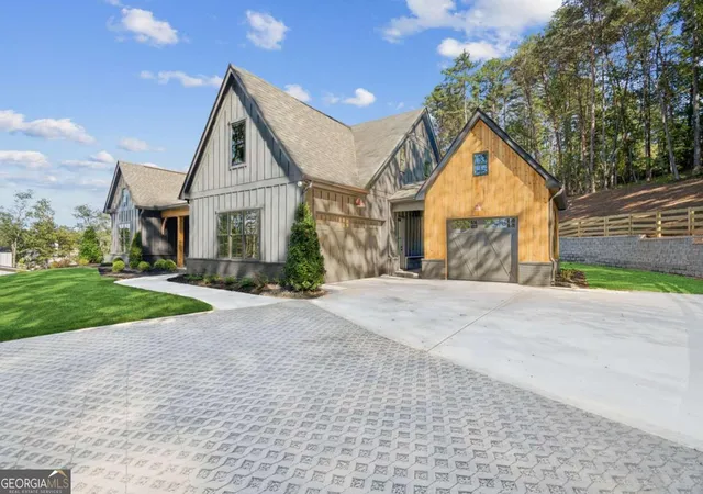 Photo 3 of Single family home for sale at 4440 K D Kruzel Dr, Cumming, GA 30041 | MLS# 10819123 | Listing updated on 2026-09-10