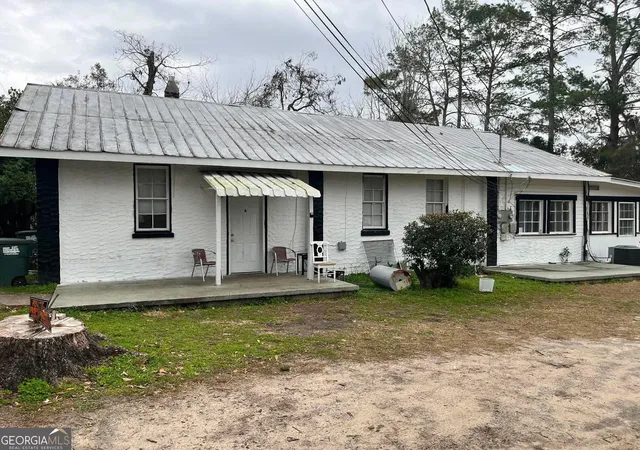 Photo 1 of Sale Pending at 405 E Davis St, Quitman, GA 31643 | MLS# 10808846 | Listing updated on 2026-08-29
