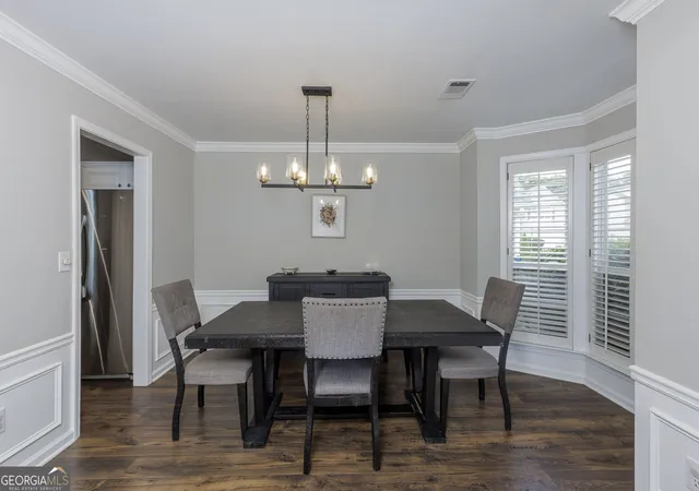Photo 3 of Single family home for sale at 521 Stepney Ct Se, Marietta, GA 30067 | MLS# 10805775 | Listing updated on 2026-08-29