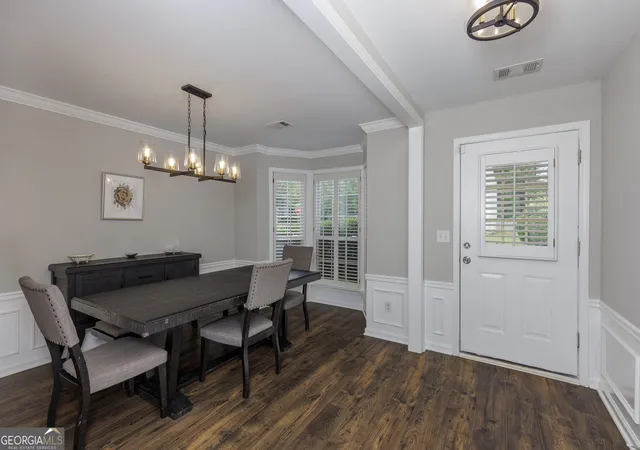 Photo 4 of Single family home for sale at 521 Stepney Ct Se, Marietta, GA 30067 | MLS# 10805775 | Listing updated on 2026-08-29