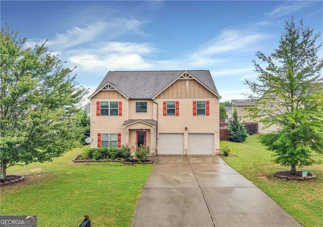 Photo 1 of Single family home for sale at 8438 Hillspire Dr, Douglasville, GA 30134 | MLS# 10822574 | Listing updated on 2026-08-24