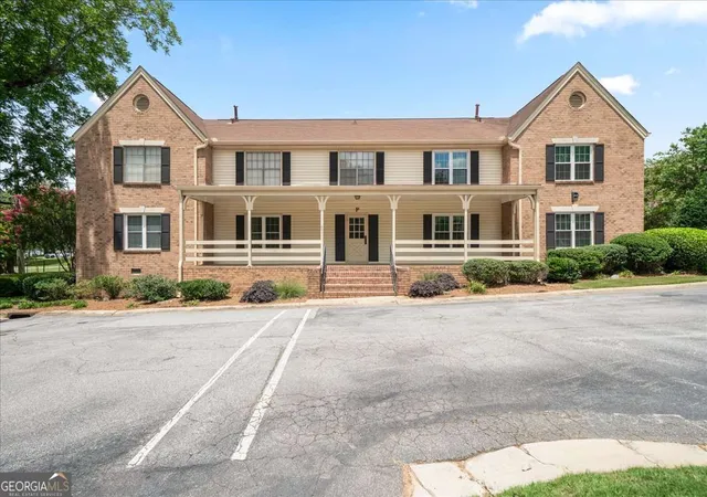 1st image of 3825 Lavista Rd #P4, Tucker, GA 30084 | MLS# 10800017