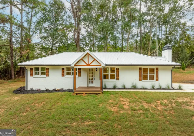 1st image of 237 Academy St, Pendergrass, GA 30567 | MLS# 10617756