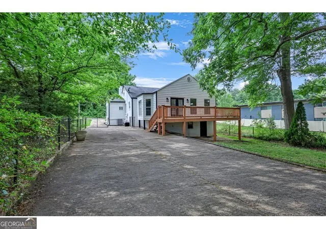 Homes for sale in College Park, GA | 3746 Myrtle St, College Park, GA 30337 | MLS# 10801259