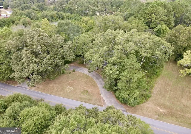 Photo 4 of Sale Pending at 400 Stripling Chapel Rd, Carrollton, GA 30117 | MLS# 10392991 | Listing updated on 2026-05-18