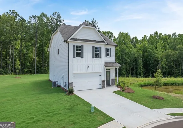 Photo 2 of Single family home for sale at 1144 Lost Creek Pkwy, Dallas, GA 30132 | MLS# 10812260 | Listing updated on 2026-09-10