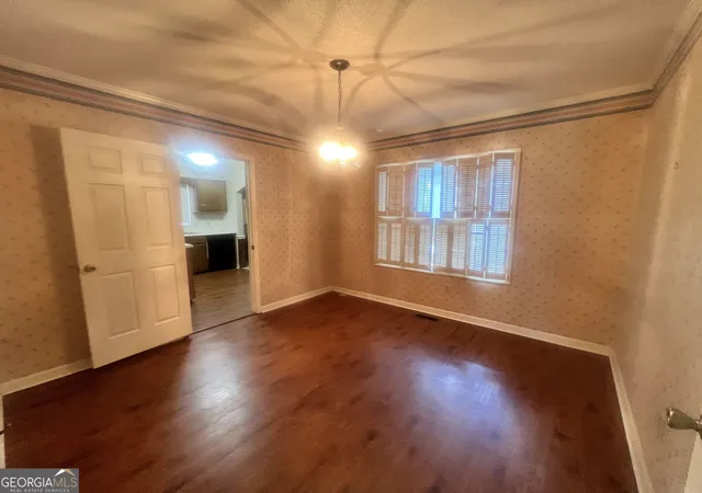 2nd image of 127 W Stuart Ave, Lyons, GA 30436 | MLS# 10823091