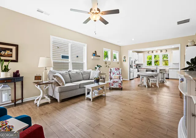 Photo 3 of Single family home for sale at 108 Alcovy Ct, Griffin, GA 30223 | MLS# 10812696 | Listing updated on 2026-10-02