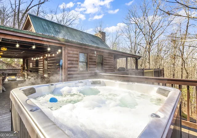 Homes for sale in Morganton, GA | 211 Highland Forest Dr, Morganton, GA 30560 | MLS# 10725371