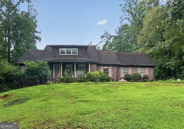 Photo 1 of Single family home for sale at 370 Devilla Tr, Fayetteville, GA 30214 | MLS# 10836141 | Listing updated on 2026-09-13