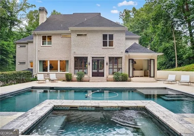 2nd image of 3620 Cloudland Dr Nw, Atlanta, GA 30327 | MLS# 10673426