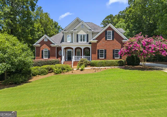 Photo 2 of Single family home for sale at 1041 Spring Lake Dr, Bishop, GA 30621 | MLS# 10812789 | Listing updated on 2026-08-11