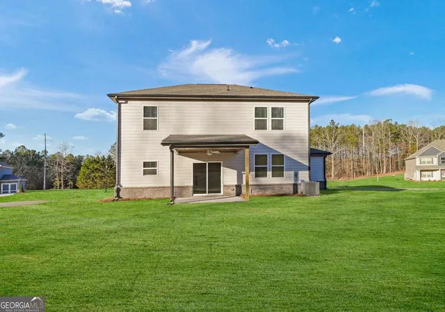 Photo 3 of Sale Pending at 421 Panther Crk Ln, Jackson, GA 30233 | MLS# 10787593 | Listing updated on 2026-09-09