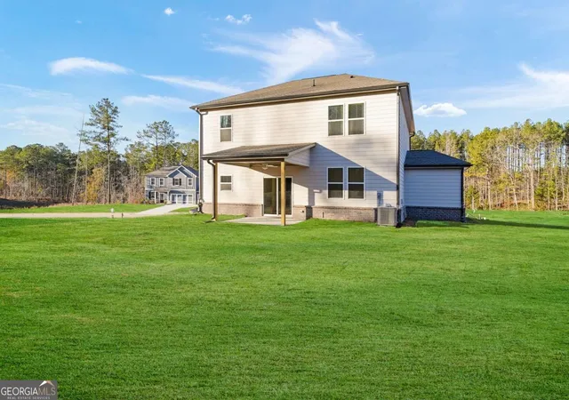 Photo 4 of Sale Pending at 421 Panther Crk Ln, Jackson, GA 30233 | MLS# 10787593 | Listing updated on 2026-09-09