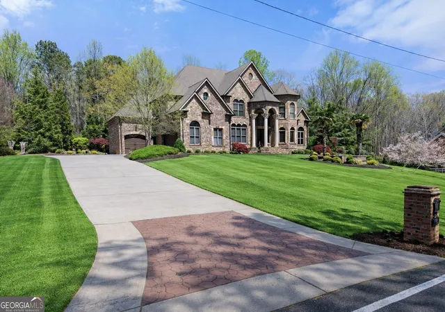 3rd image of 1310 Settles Rd, Suwanee, GA 30024 | MLS# 10796942