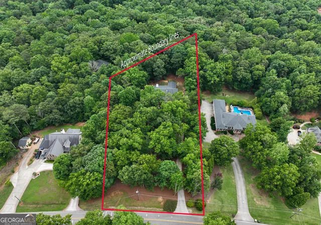Photo 3 of Single family home for sale at 3905 Oak Hill Rd, Douglasville, GA 30135 | MLS# 10771323 | Listing updated on 2026-08-28