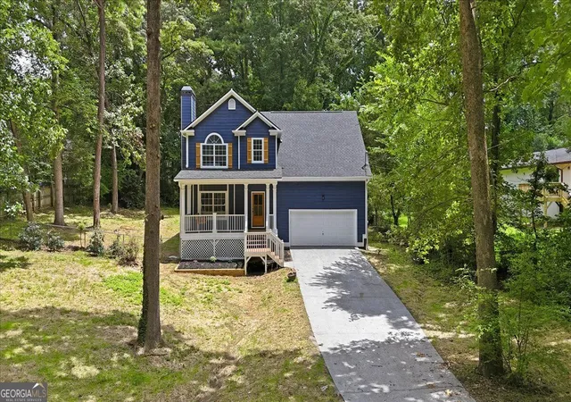 Photo 2 of Single family home for sale at 5422 Cheyenne Dr, Acworth, GA 30102 | MLS# 10818992 | Listing updated on 2026-09-01