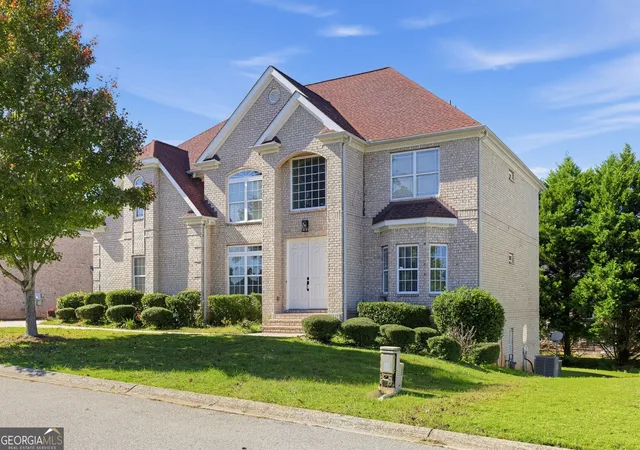 Photo 1 of Single family home for sale at 2577 Ozella Pl Sw, Atlanta, GA 30331 | MLS# 10879455 | Listing updated on 2026-10-26